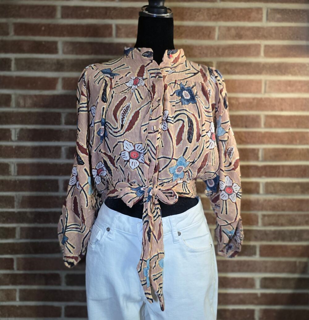 Christian Siriano New York Boho Floral Tie-Front Crop Blouse - Size Medium